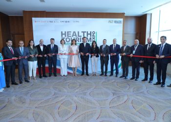 Savaşan, Health Tourism Expo-Bakü açılışında KKTC’yi temsilen konuştu