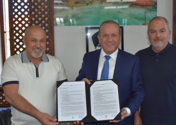 Rauf Raif Denktaş Anıt Mezarı’nın ilk etabı hayat buluyor..Ataoğlu:“Rauf Raif Denktaş, dünya barışının  simgesi olmuş büyük bir devlet adamıydı”