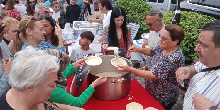 Girne Belediyesi ile Baf Türk Birliği işbirliğinde Lokma ve Herse Günü yapıldı