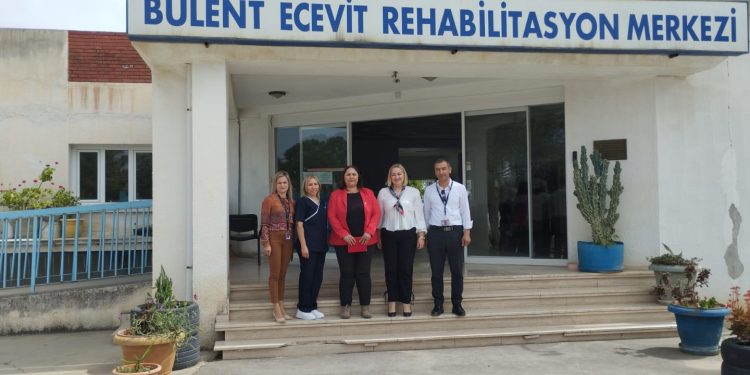 Dinçyürek: Yardımlaşma konusunda duyarlı olan gençler önümüzdeki süreçte topluma büyük katkı verecek