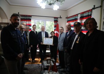 Meclis Başkanı Töre İstanbul’da Kıbrıs Türk Kültür Derneği’ni ziyaret etti