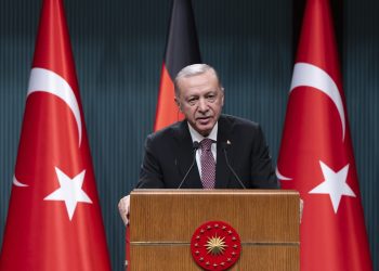 Türkiye Cumhurbaşkanı Erdoğan, Almanya Cumhurbaşkanı Steinmeier ile ortak basın toplantısında konuştu