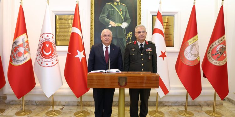 Türkiye Milli Savunma Bakanı Güler, Kıbrıs Türk Barış Kuvvetleri Komutanlığı’nda denetlemede bulundu