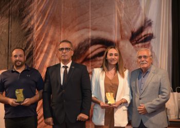 Dr. Fazıl Küçük’ün anısına düzenlenen şiir, kompozisyon ve resim yarışmasının ödül töreni yapıldı