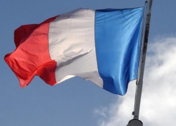 Le Monde: Fransa İsrail'e silah ihracatını minimuma indirdi