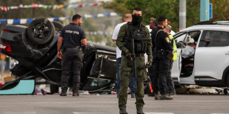 İsrailli aşırı sağcı Bakan BenGvir trafik kazasında yaralandı