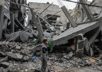 İsrail basını: Tel Aviv müzakerelerde ilerleme olmazsa Refah'a saldıracağını Mısır'a iletti