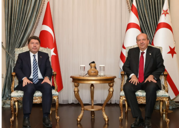 Cumhurbaşkanı Tatar, İsias duruşması öncesinde TC  Adalet Bakanı Tunç ile görüştü