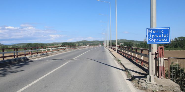 Türkiye ve Yunanistan sınır kapıları arasındaki yeni köprünün inşasına bu yıl başlanacak