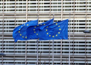 AB, Polonya hakkında Birlik hukukunu ihlal gerekçesiyle başlattığı süreci sonlandırdı