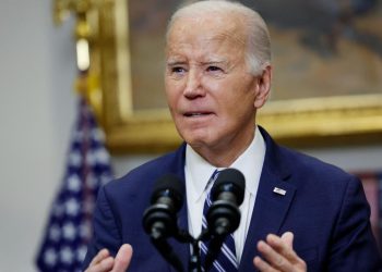 Eski yetkililerden Biden'a uyarı: Tarihin yanlış tarafında duran bir firavun durumunda