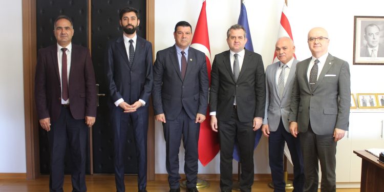 DAÜ, YÖK Denetleme Kurulu Başkan ve heyetini ağırladı