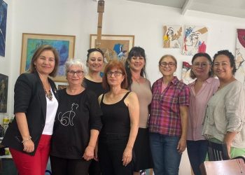 Kültür Dairesi Müdürü Zaimağaoğlu, sanatçıları atölyelerinde ziyaret ediyor