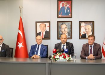 Cumhurbaşkanı Tatar ülkeye döndü: “Yeni siyasetimizde geri adım söz konusu değildir”