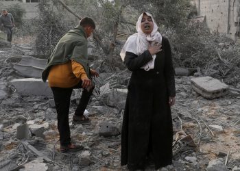 İsrail sınırdaki mahalleleri boşaltıyor