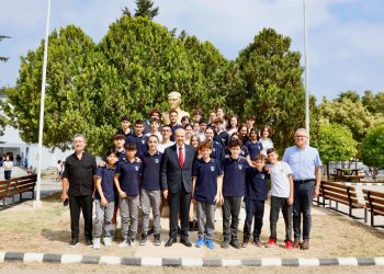 Cumhurbaşkanı Tatar, Girne 19 Mayıs TMK’yı ziyaret etti