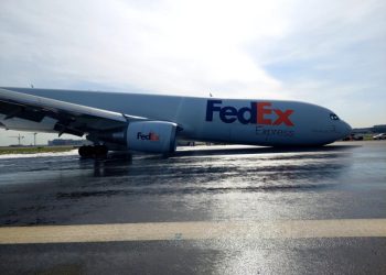 İstanbul Havalimanı’nda arızalanan kargo uçağı gövde üzerine iniş yaptı