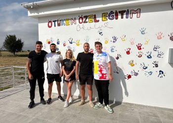 Ötüken Özel Eğitim Okulu’nun duvarları renklendirildi