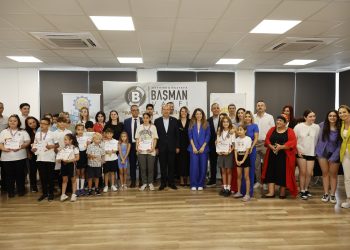 Cumhurbaşkanı Ersin Tatar, Mevhibe & Mustafa Başman Vakfı II. Dünya Çocuk Günü Resim Yarışması Sergisi ve Ödül Töreni’ne katıldı