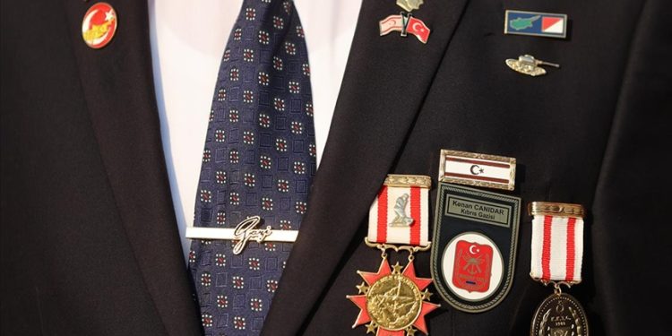 TC Aile ve Sosyal Hizmetler Bakanlığı’nca 37 bin 567 Kıbrıs kahramanı ile yakınına madalyaları teslim edildi