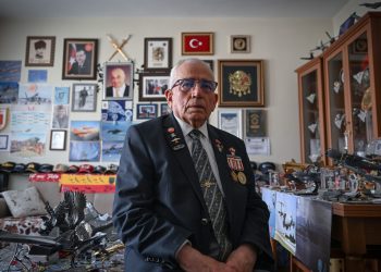 Kıbrıs Barış Harekatı’nın 50. yılı…En yaşlı Kıbrıs gazilerinden Reşat Çolak harekatta yaşadıklarını anlattı