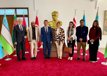Serhat Akpınar ve Pakistan eğitim heyeti, Dışişleri Bakanı Ertuğruloğlu’nu ziyaret etti