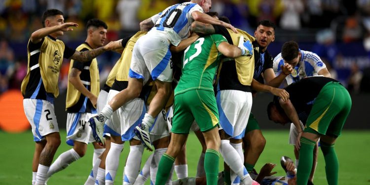 Kupa Amerika'da şampiyon Arjantin