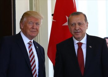 Erdoğan, Trump’la görüştü: “Suikast girişimi demokrasiye saldırı”