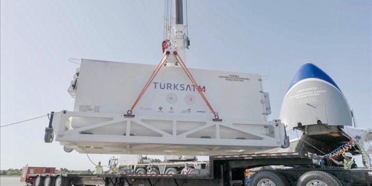 Türksat 6A uydusu bu gece uzaya fırlatılıyor