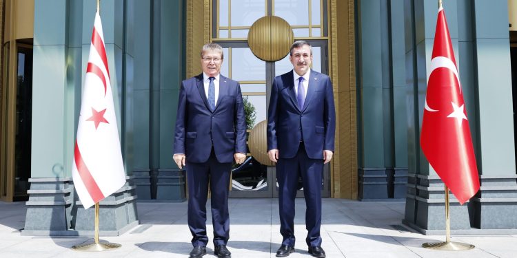 Başbakanı Üstel, Ankara’da TC Cumhurbaşkanı Yardımcısı Yılmaz ile görüştü….Üstel, “İktisadi ve Mali İşbirliği Anlaşması”nın en büyük anlaşma olduğunu belirtti