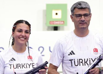 Yusuf Dikeç ve Şevval İlayda Tarhan'dan atıcılıkta gümüş madalya