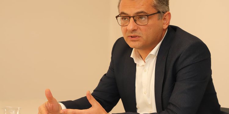 Erhürman’dan eleştiri