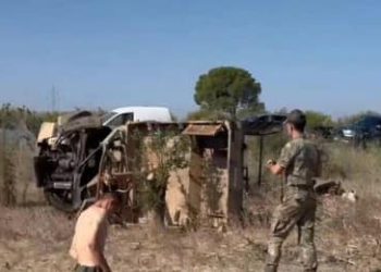 Akçay yolunda feci kaza: 12 yaralı