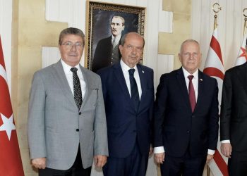 Cumhurbaşkanı Tatar, Türkiye’nin Lefkoşa Büyükelçisi Serim onuruna yemek verdi…Serim:’KKTC’yi daha güzel yarınlara ulaştırmak için çalışmaya devam edeceğiz’