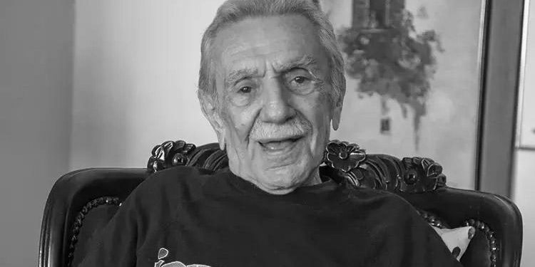 Ünlü oyuncu Aydemir Akbaş hayatını kaybetti