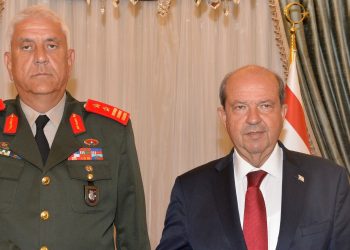 Cumhurbaşkanı Tatar’a, Güvenlik Kuvvetleri Komutanı Tümgeneral Aytaç’tan veda ziyareti