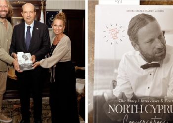 Cumhurbaşkanı Tatar’a  Sinjab ve Anders’ın kaleme aldığı  kitap takdim edildi