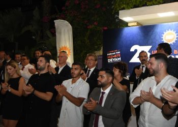 Üstel: Gençlerimize daha güzel bir gelecek yaratmak için çalışıyoruz