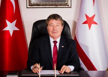 Başbakan Üstel’den, Ulaç ve Kaplan’a kutlama