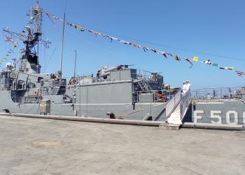 Türk Deniz Kuvvetleri Komutanlığı’na ait gemiler halkın ziyaretine açıldı