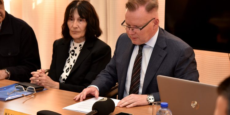 Siyasi partilerin ara bölgedeki toplantısında “mülkiyet” konuşuldu