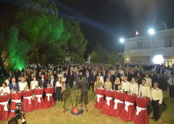 Türkiye Cumhuriyeti Lefkoşa Büyükelçiliği’nde 30 Ağustos Zafer Bayramı resepsiyonu..Serim: “Mücahit ve mücahidelerinin, Türkiye’deki gazilere tanınan hak ve ayrıcalıklardan yararlanabilmesi için gerekli çalışmaları başlattık”