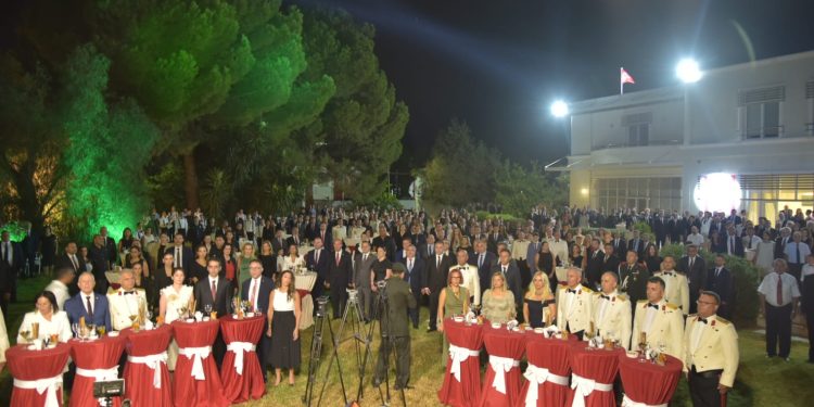 Türkiye Cumhuriyeti Lefkoşa Büyükelçiliği’nde 30 Ağustos Zafer Bayramı resepsiyonu..Serim: “Mücahit ve mücahidelerinin, Türkiye’deki gazilere tanınan hak ve ayrıcalıklardan yararlanabilmesi için gerekli çalışmaları başlattık”