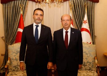 Cumhurbaşkanı Tatar AK Parti’nin yeni KKTC Temsilcisi Emre Kaya’yı kabul etti