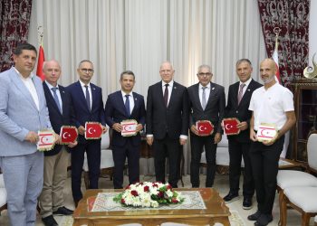 Töre, TC Badminton Federasyonu yönetimini kabul etti