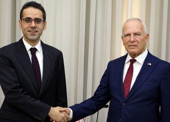 Meclis Başkanı Töre, Türkiye Lefkoşa Büyükelçisi Serim’i kabul etti