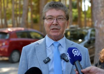 Başbakan Üstel:Önümüzdeki günlerde dört jeneratör için uluslararası ihaleye çıkacağız