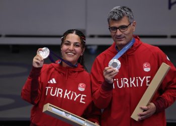 Mersindeki atıcılık kompleksine Yusuf Dikeç ile Şevval İlayda Tarhanın adı verildi