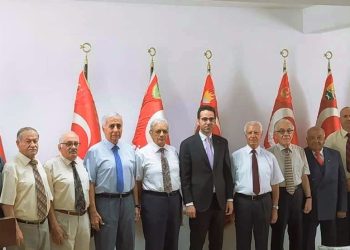 Büyükelçi Serim, Kıbrıs TMT Mücahitler Derneği’ni ziyaret etti: ‘ KKTC uluslararası arenada hakettiği yeri alacaktır’