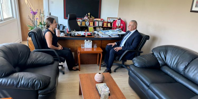 UBP Genel Başkan adayı Taçoy BRTK Müdürü Özkurt’u ziyaret etti